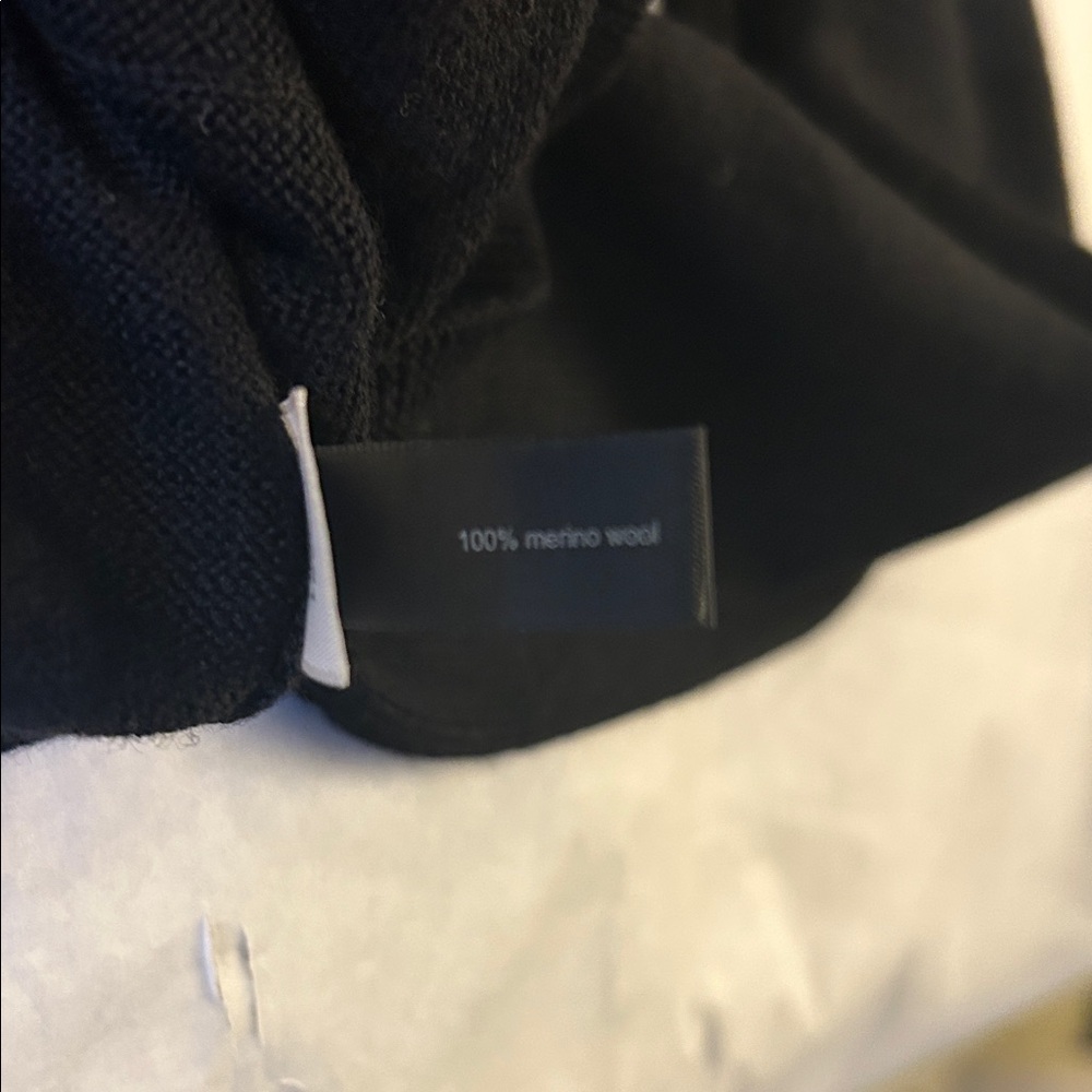 The Limited Black Crewneck Button-Front Cardigan - Picture 5 of 8